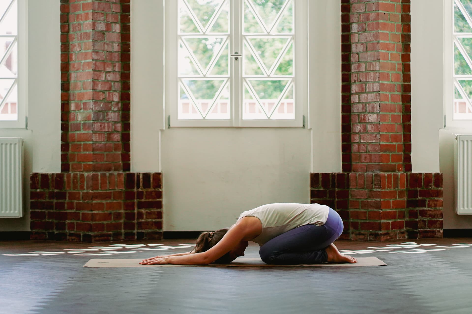 Sanft am Vormittag bei Chitra Yoga in Groitzsch
